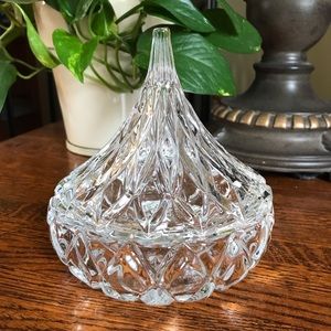 Hershey’s Kiss Design Candy Dish - Cut Crystal Candy Bowl